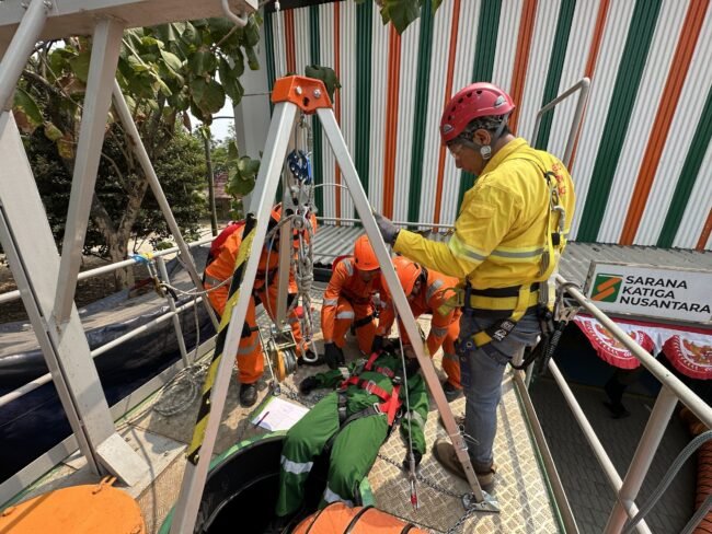 PETUGAS-K3-RUANG-TERBATAS-scaled