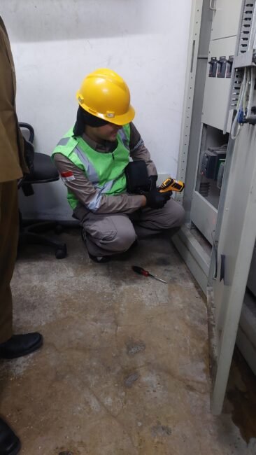 TEKNISI-K3-LISTRIK-2-scaled